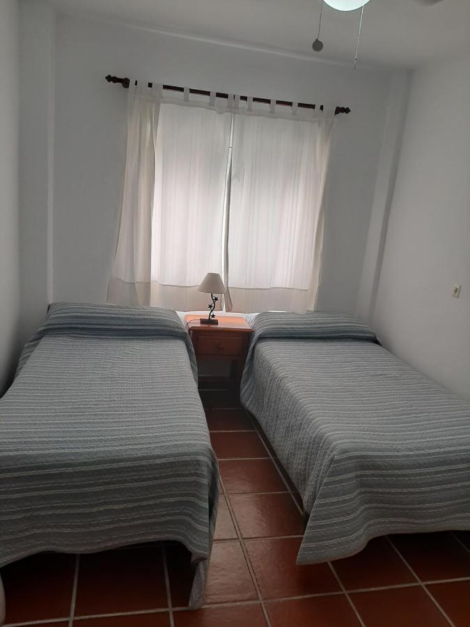 Pension Casa Fina Ruiz Almunecar Exterior photo